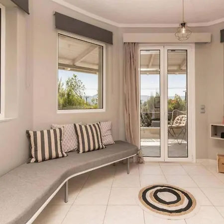 Vilă Zavria *